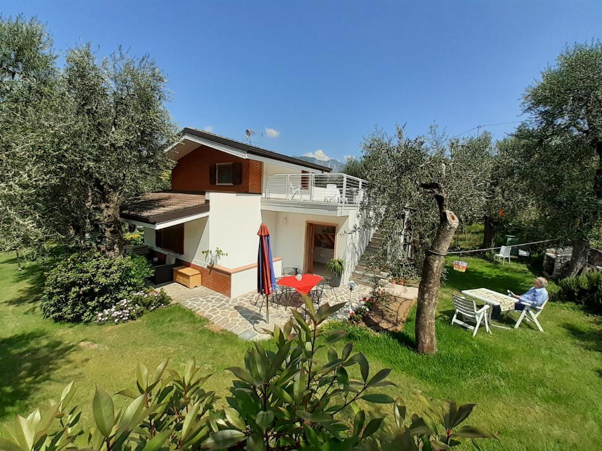 Villa Casa Saglia มัลเชซิเน ภายนอก รูปภาพ